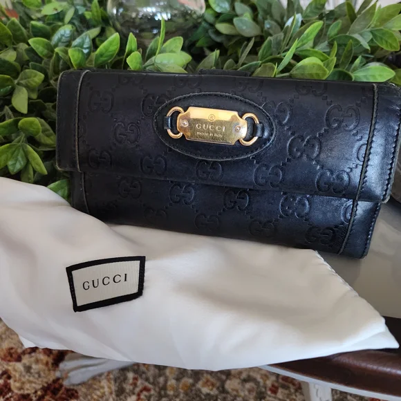 Gucci GG Black Guccissima Long Trifold Snap Wallet W/ Gucci Gold Horsebit Accent - Picture 2 of 16